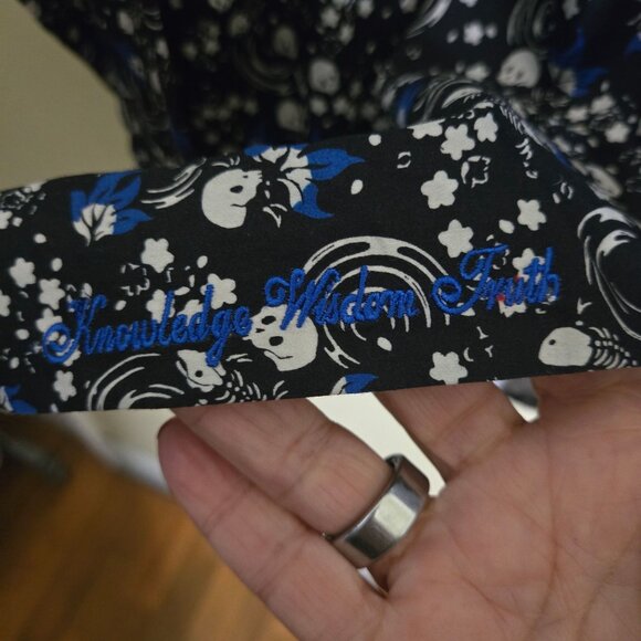 Robert Graham NWT Nobis Black Skull Fishbone Button Down Shirt Size XL - Picture 5 of 10